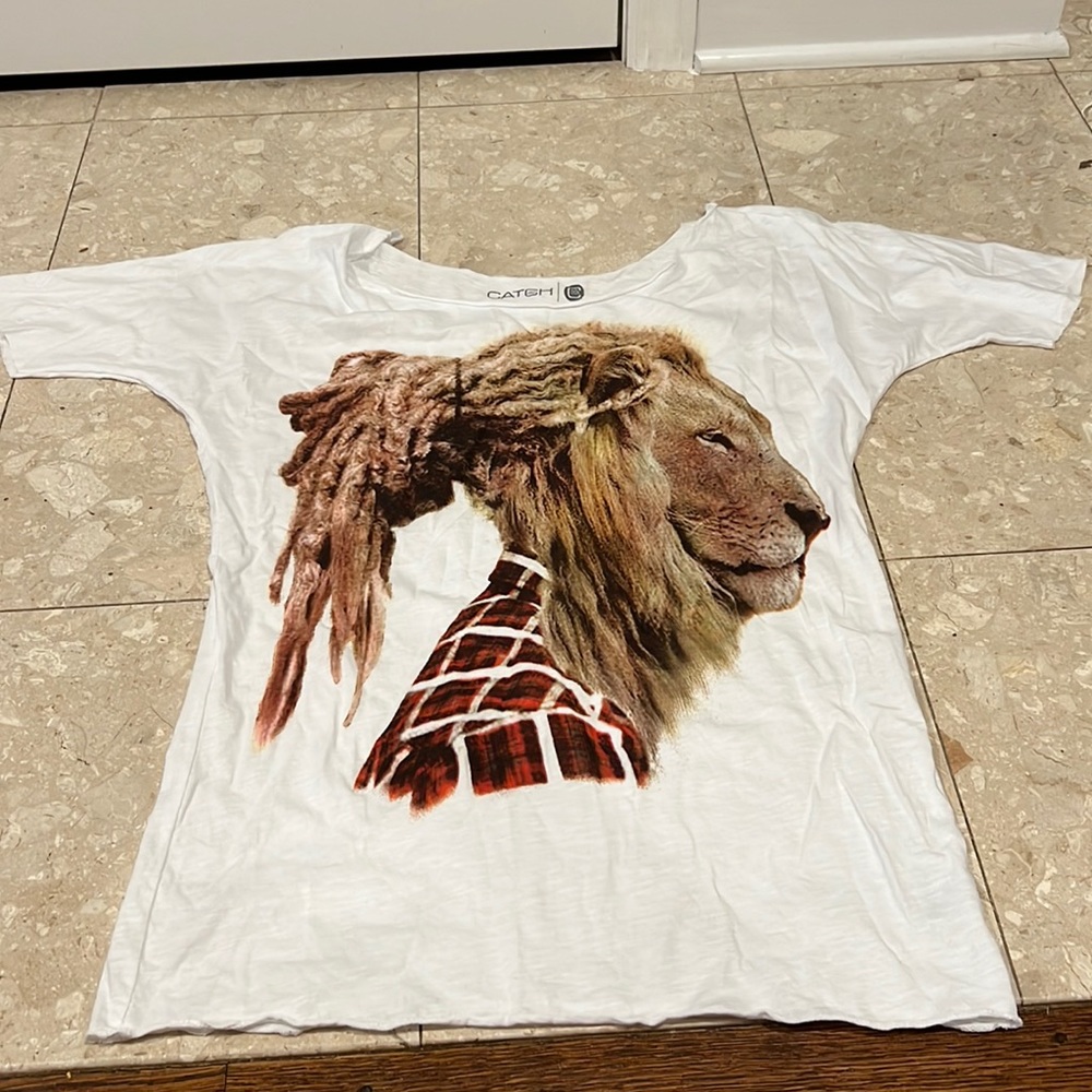Lion Shirt